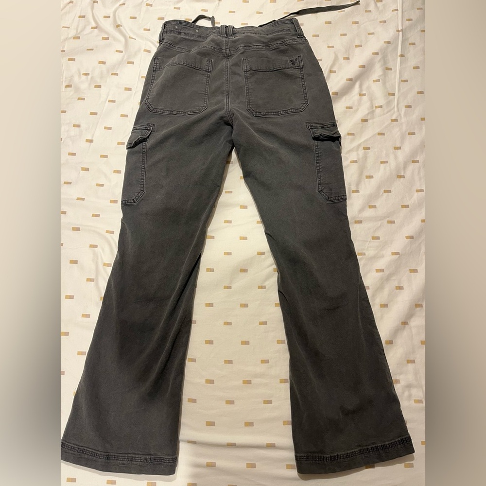 American Eagle Outfitters Charcoal Cargo Pants - Picture 2 of 9